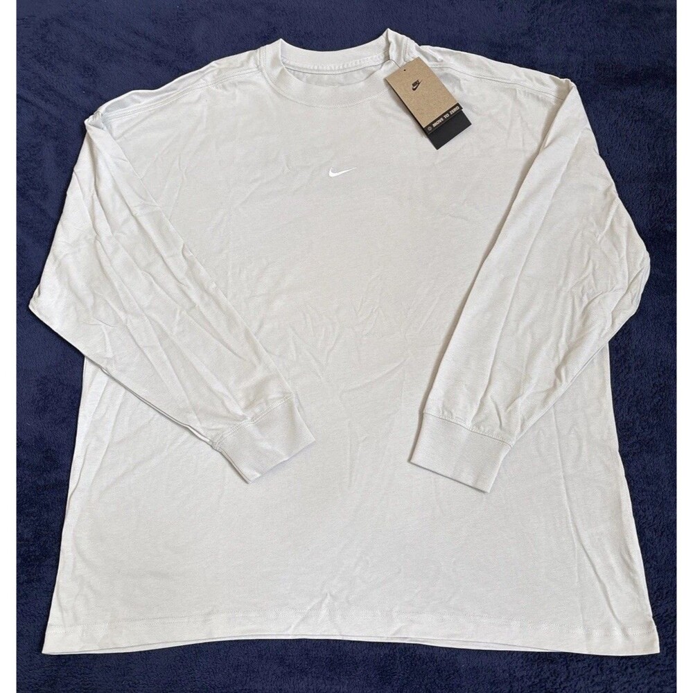 NWT Women’s Nike Gray Oversized Fit LS Cotton Tee Shirt Size M